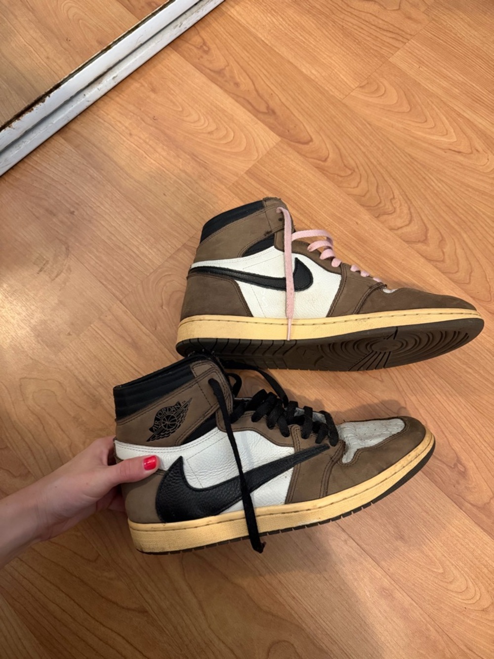NIKE TRAVIS SCOTT SHOES